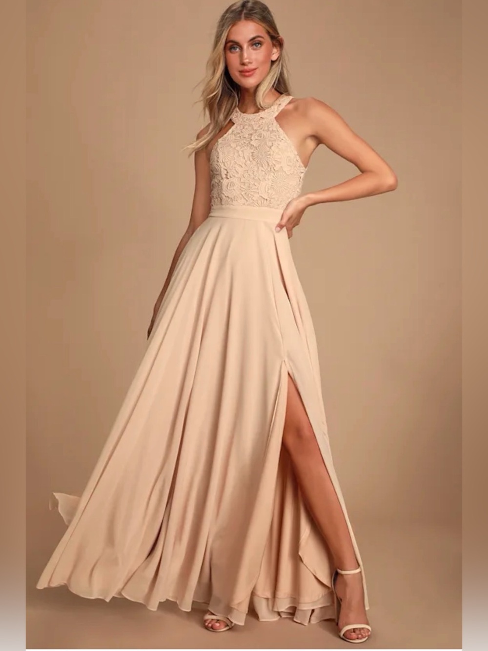NWT Lulu's Blush Lace Halter A-Line Flowy Formal Gown with slit Small